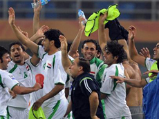 Niềm vui các cầu thủ Iraq sau khi đánh bại Trung Quốc ở vòng loại World Cup 2010.